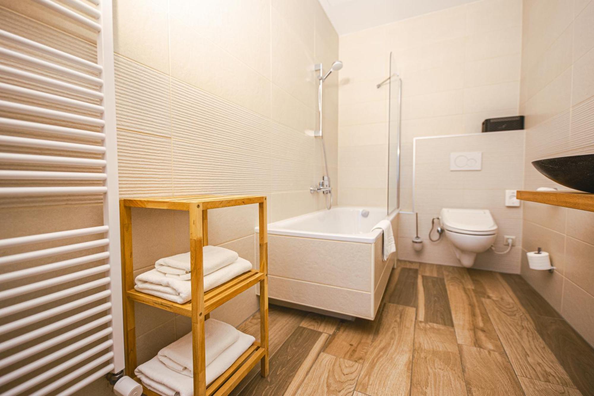 Pension Relish Rajecke Teplice Exterior photo